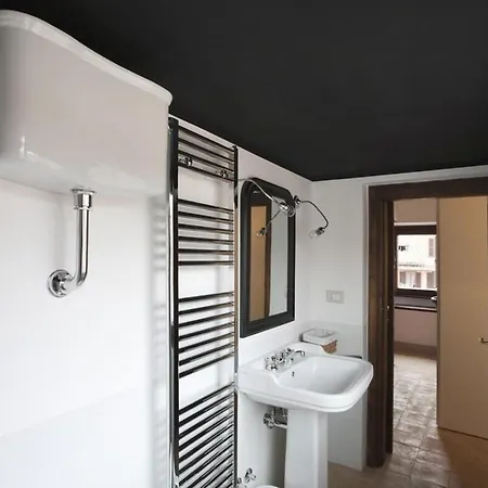 Laurina F2 Roof Terrace - Locappart Lejlighed Rom