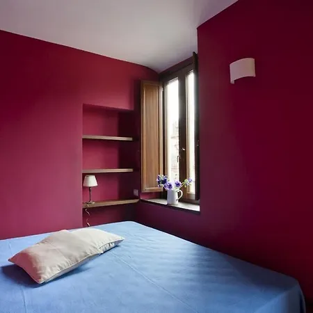 Laurina F2 Locappart - Roof Terrace Apartment *